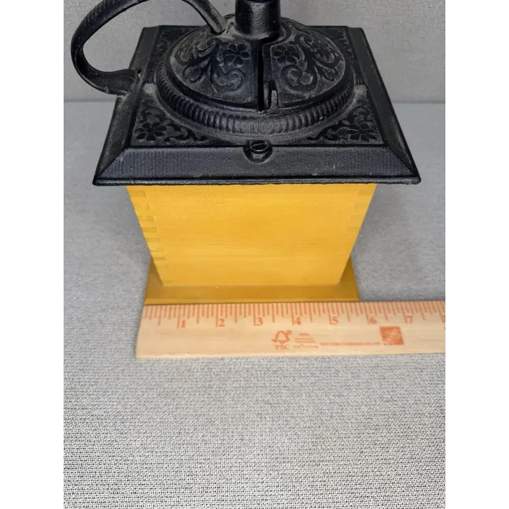 VTG CAST-IRON & WOOD COFFEE GRINDER Manual ORNATE Primitive‎ Farmhouse 1-Drawer